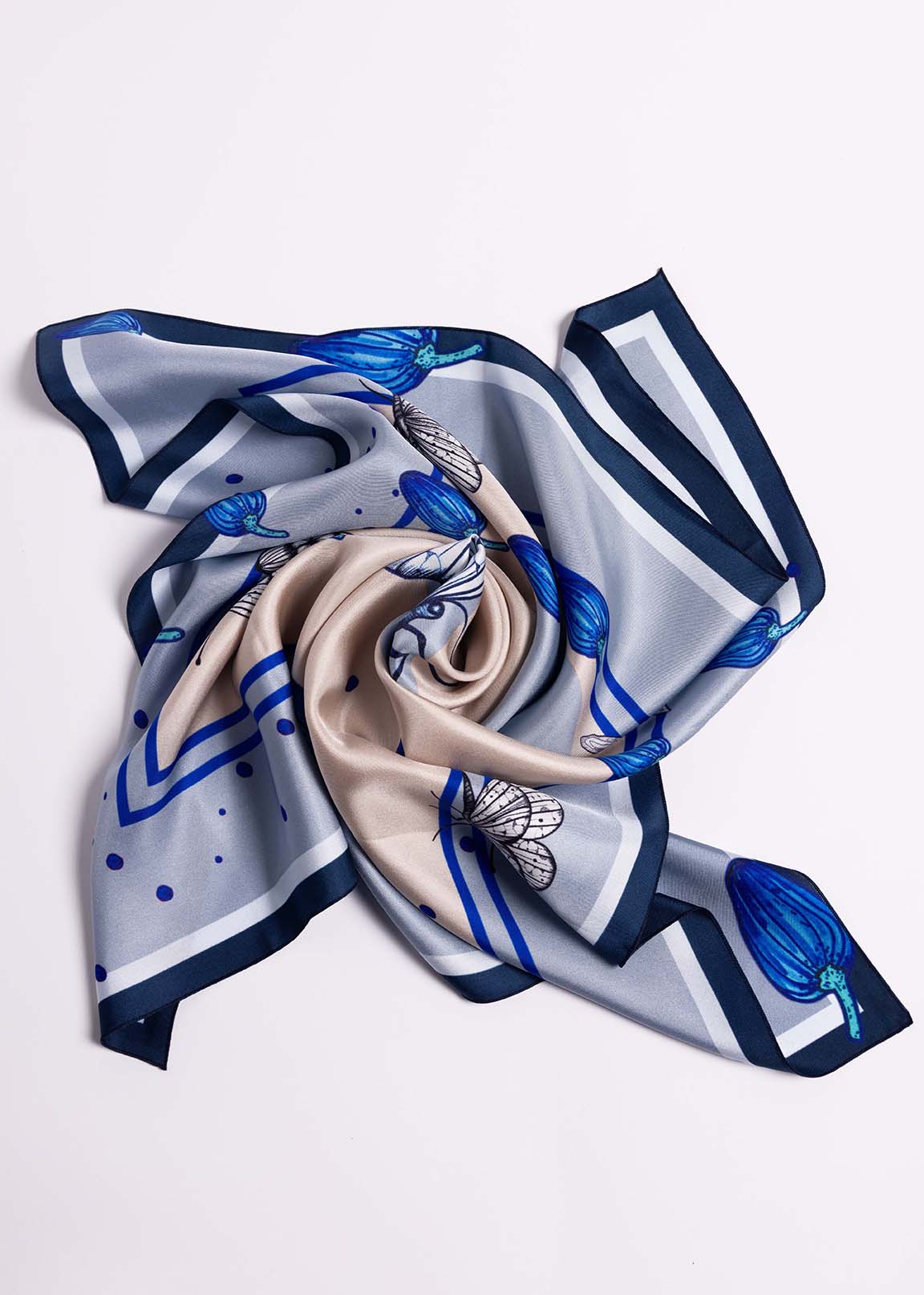 Foulard en 100 % soie naturelle SOI002PVC